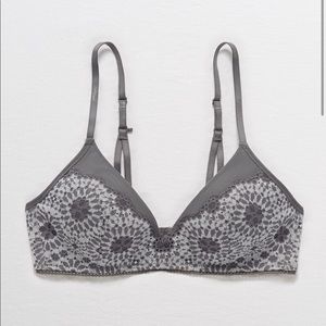 AE Arie Real Happy Wireless Lightly Lined Bra